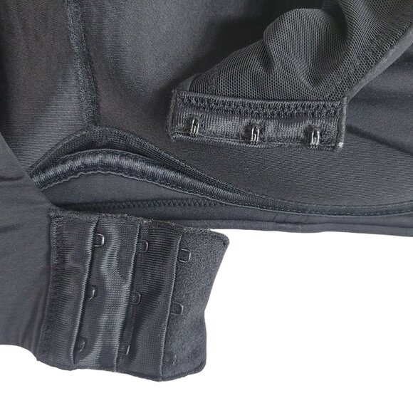 Torrid Curve Dream WireFree Bra Black 42B Full Coverage Adj Seamless Criss Cross - Picture 7 of 10